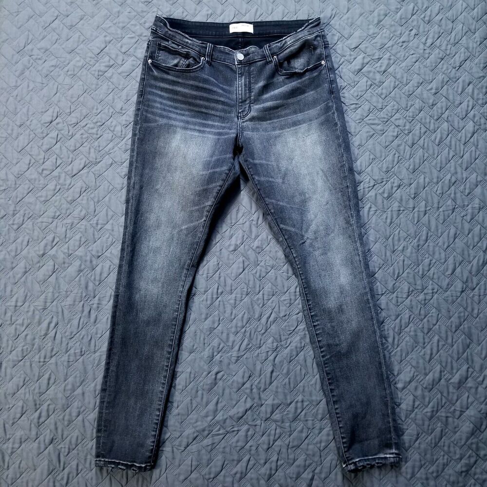 BKE Jeans Womens 32x31.5 Black Payton Mid Rise Skinny Universal Fit Dark Wash